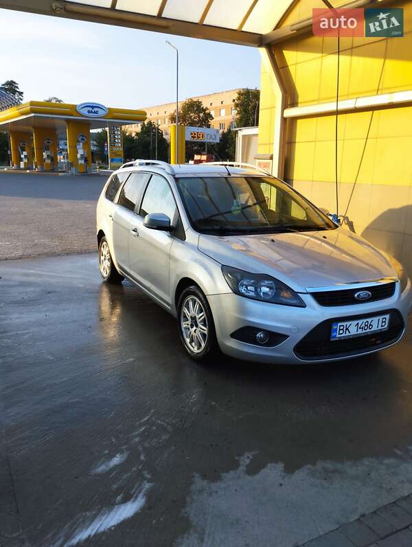 Универсал Ford Focus 2009 в 