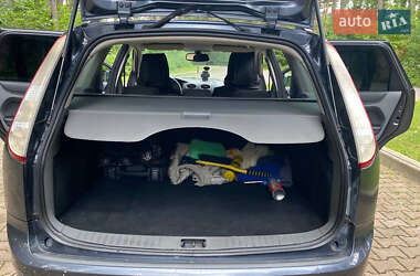 Универсал Ford Focus 2009 в Новояворовске