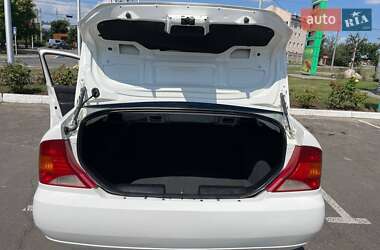 Седан Ford Focus 2001 в 