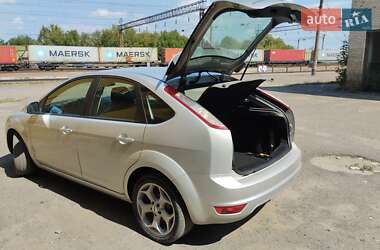 Хэтчбек Ford Focus 2008 в 