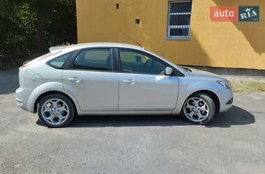Хэтчбек Ford Focus 2008 в 