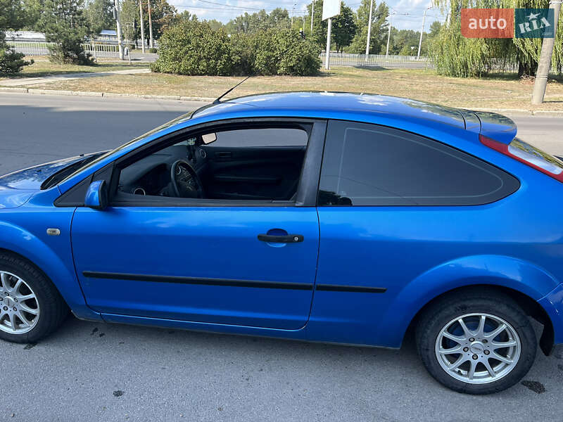 Хетчбек Ford Focus 2006 в Дніпрі фото 6 Хетчбек Ford Focus 2006 в Дніпрі