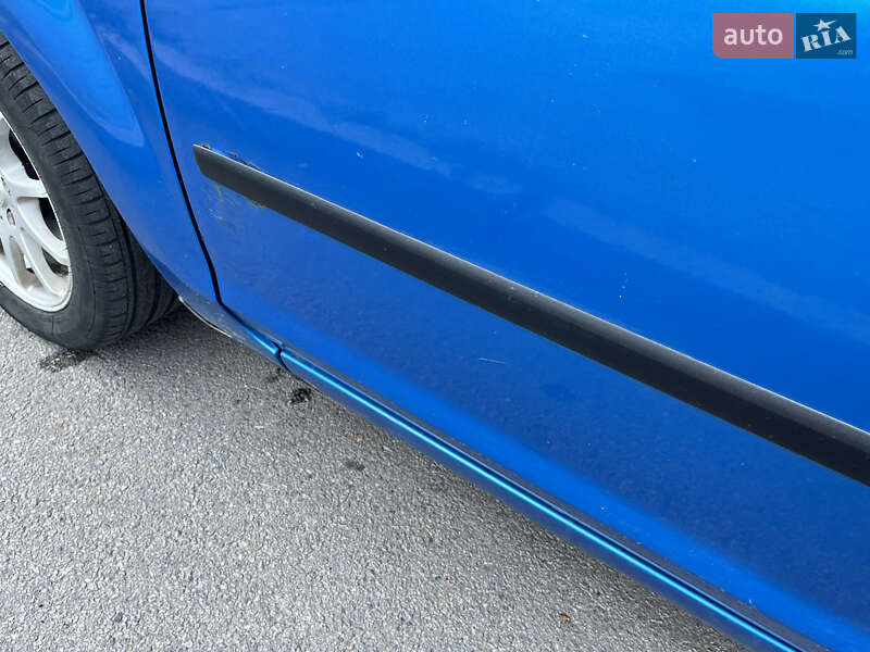 Хетчбек Ford Focus 2006 в Дніпрі фото 7 Хетчбек Ford Focus 2006 в Дніпрі