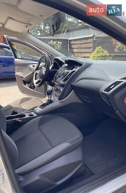 Универсал Ford Focus 2011 в 