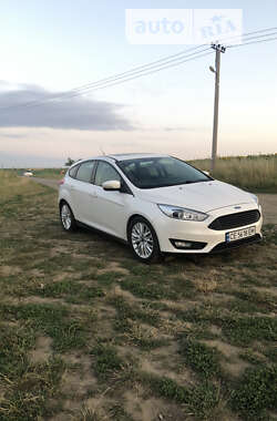 Хэтчбек Ford Focus 2017 в 