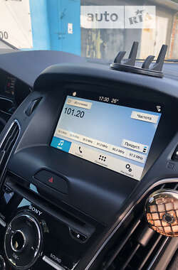 Хэтчбек Ford Focus 2017 в 