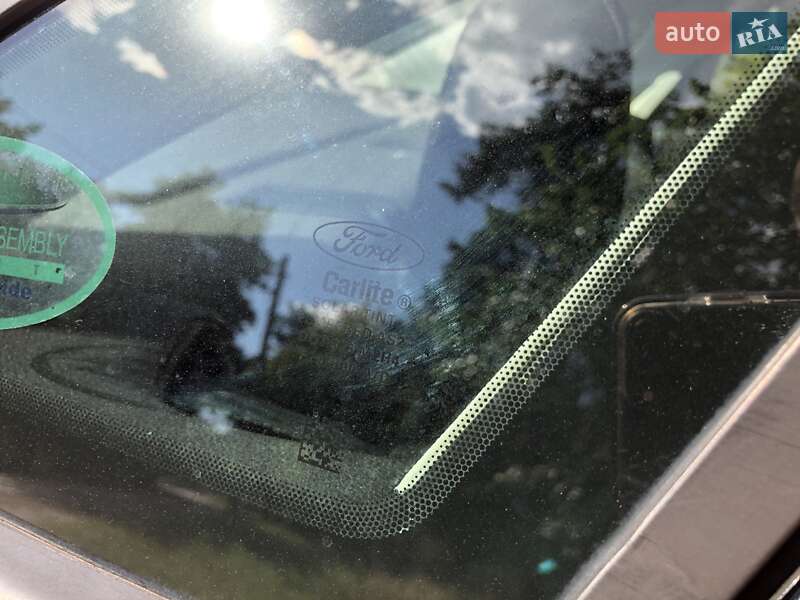 Седан Ford Focus 2015 в Днепре фото 19 Седан Ford Focus 2015 в Днепре