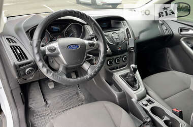 Хетчбек Ford Focus 2014 в Вишневому