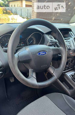 Хэтчбек Ford Focus 2014 в Виннице