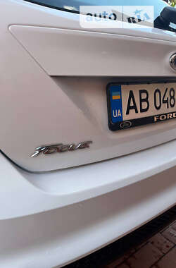 Хэтчбек Ford Focus 2014 в Виннице