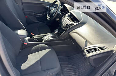 Седан Ford Focus 2017 в 