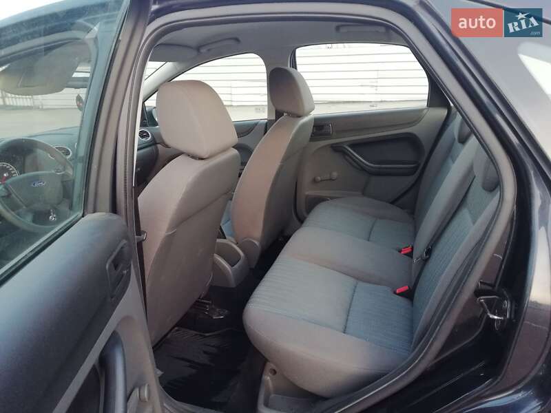 Седан Ford Focus 2007 в Ровно
