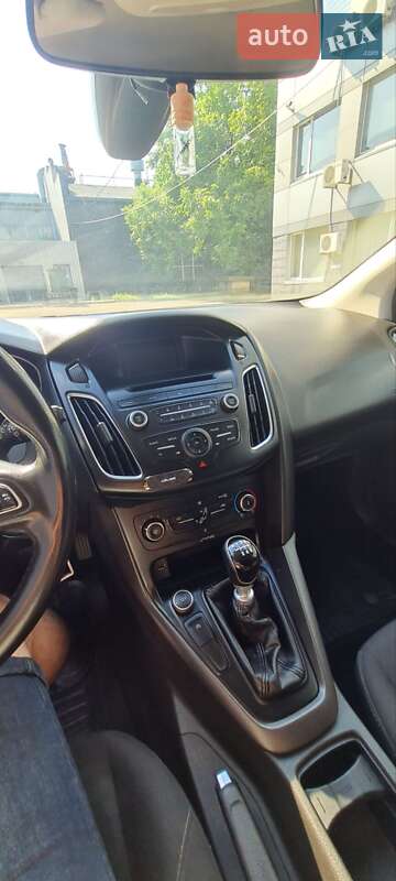 Универсал Ford Focus 2015 в Днепре