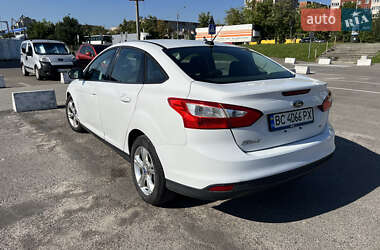 Седан Ford Focus 2013 в 