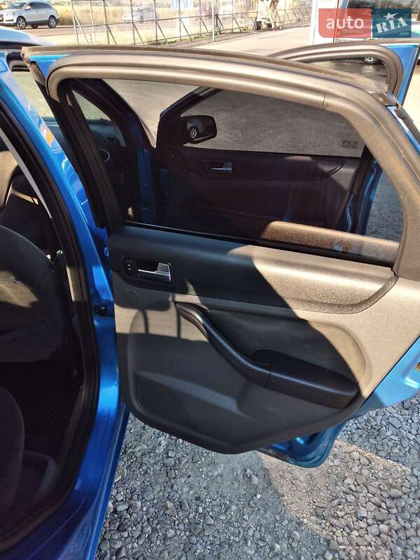 Хэтчбек Ford Focus 2005 в Тернополе фото 28 Хэтчбек Ford Focus 2005 в Тернополе