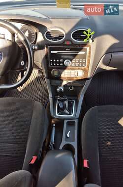 Хэтчбек Ford Focus 2005 в Тернополе