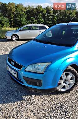 Хэтчбек Ford Focus 2005 в Тернополе