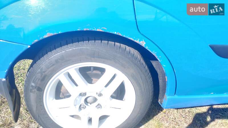Хэтчбек Ford Focus 2003 в Шостке