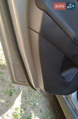 Хэтчбек Ford Focus 2013 в 