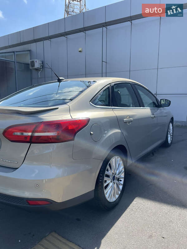 Седан Ford Focus 2016 в Одессе