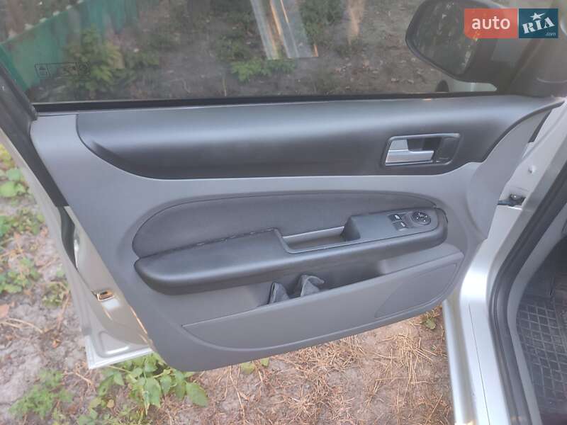 Универсал Ford Focus 2008 в Умани