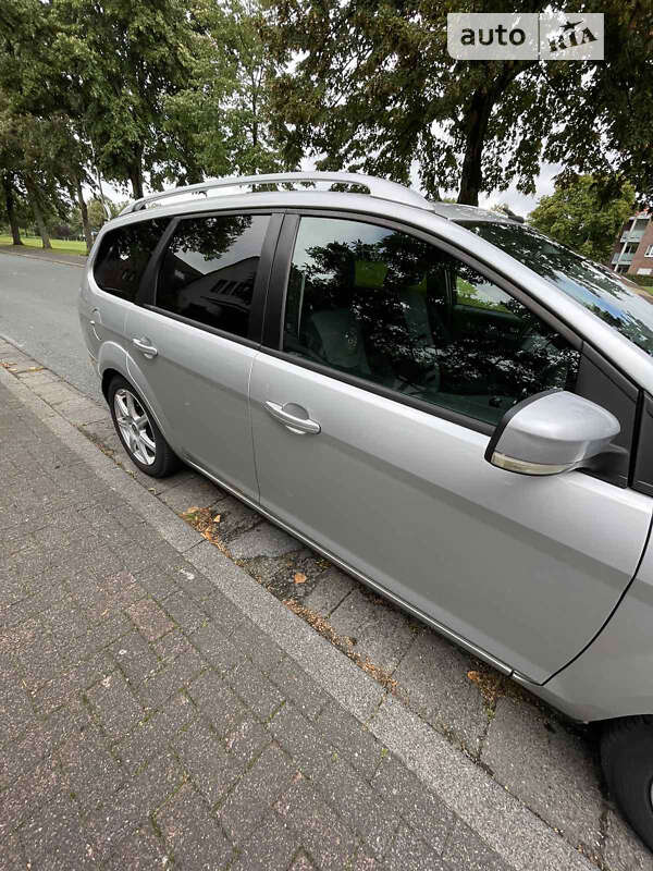 Универсал Ford Focus 2010 в Киеве