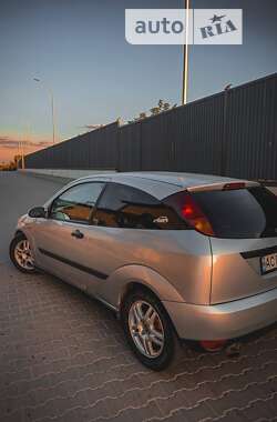 Хэтчбек Ford Focus 1999 в Рожище