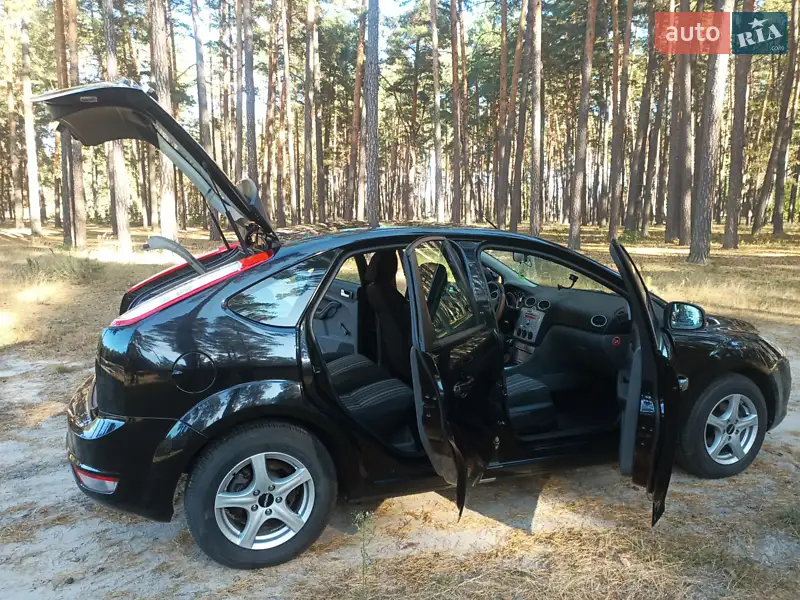 Ford Focus 2009 VIN WF0PXXGCDP9B38931 фото оголошення 4 з 48