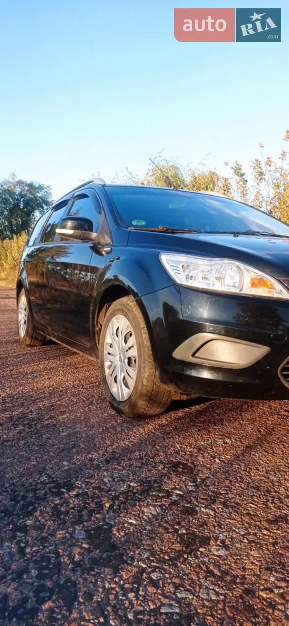 2010 Ford Focus - мініатюра 24