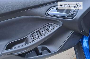 Хэтчбек Ford Focus 2018 в 