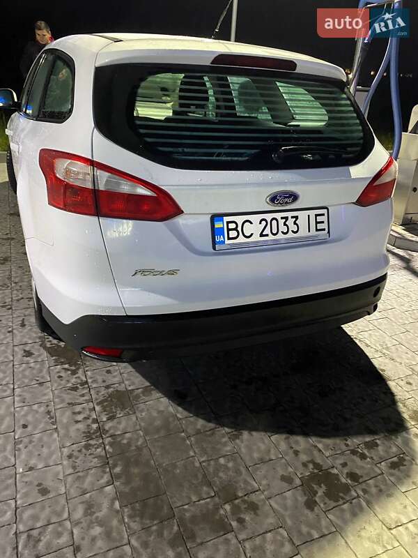 Универсал Ford Focus 2011 в Буске