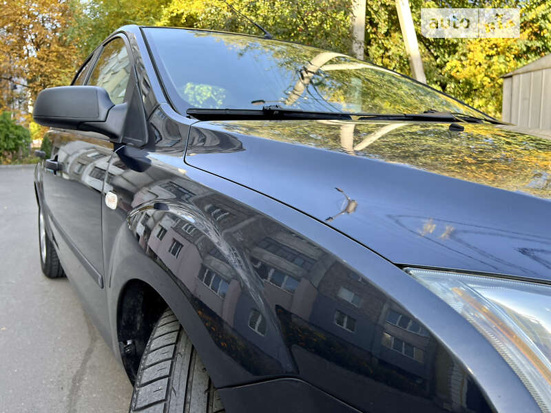 Седан Ford Focus 2005 в Хмельницькому