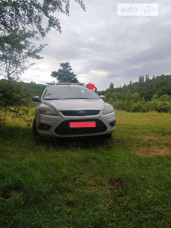 Универсал Ford Focus 2009 в Хусте