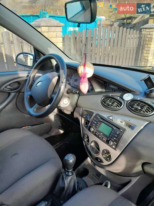 Универсал Ford Focus 2004 в Черновцах