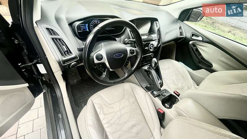 Хэтчбек Ford Focus 2013 в Калиновке