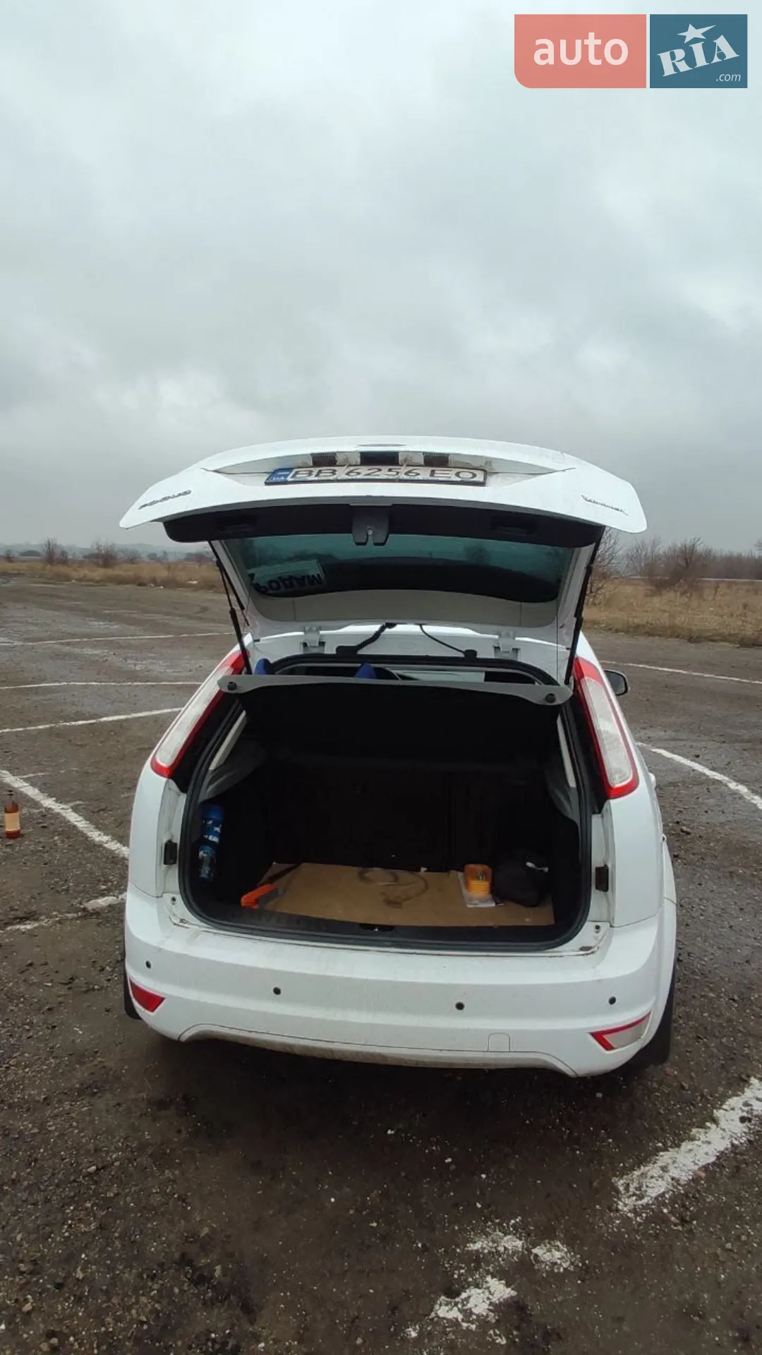 2011 Ford Focus - мініатюра 6