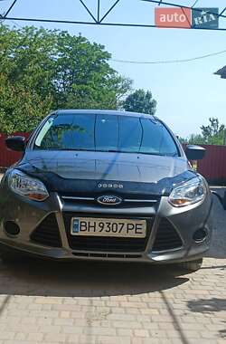 Седан Ford Focus 2013 в 