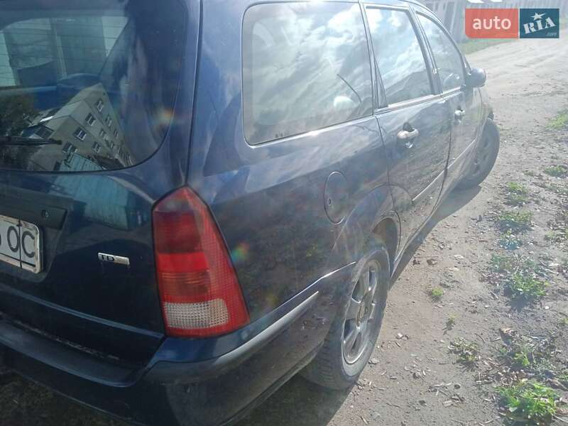 Универсал Ford Focus 2004 в Жовкве