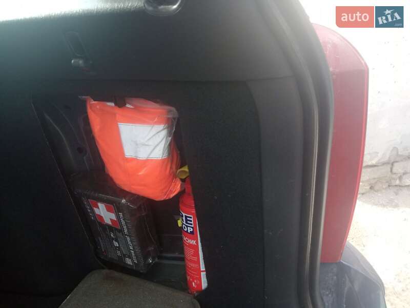 Универсал Ford Focus 2004 в Жовкве