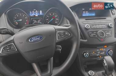 Седан Ford Focus 2016 в Запорожье