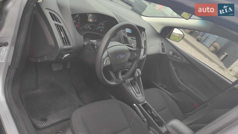 Седан Ford Focus 2016 в Запорожье