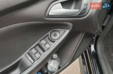 Хэтчбек Ford Focus 2016 в Херсоне
