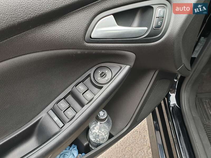 Хэтчбек Ford Focus 2016 в Херсоне фото 12 Хэтчбек Ford Focus 2016 в Херсоне