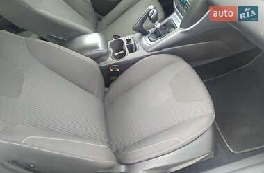 Универсал Ford Focus 2013 в 