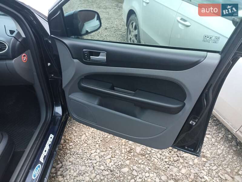 Универсал Ford Focus 2008 в Черновцах