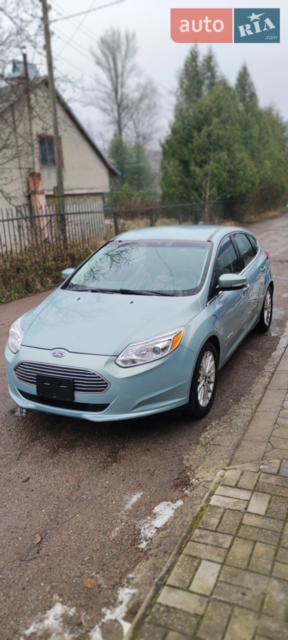 2013 Ford Focus - мініатюра 16