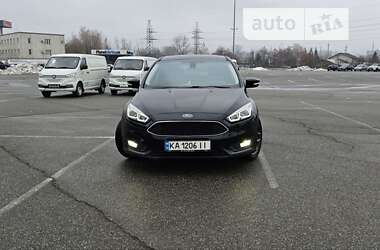Хэтчбек Ford Focus 2017 в Киеве