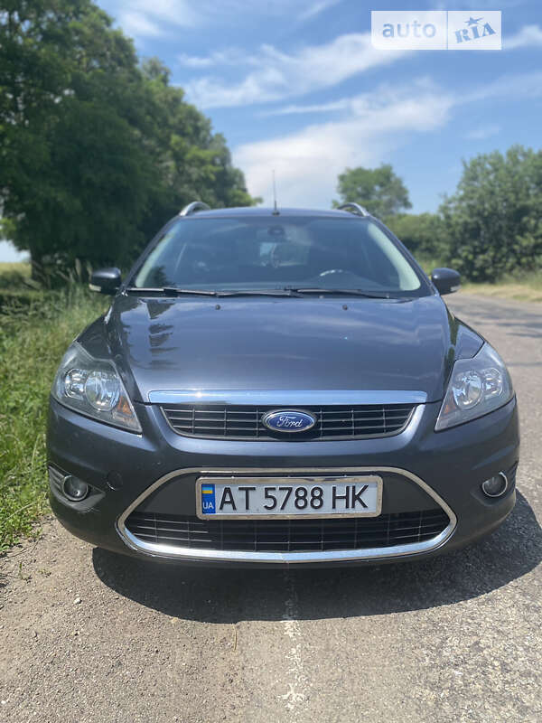 Універсал Ford Focus 2010 в Чернівцях фото 7 Універсал Ford Focus 2010 в Чернівцях