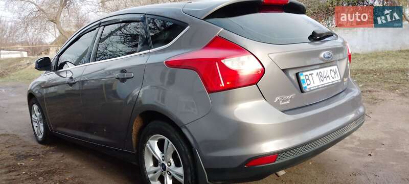 Хэтчбек Ford Focus 2013 в Великой Александровке
