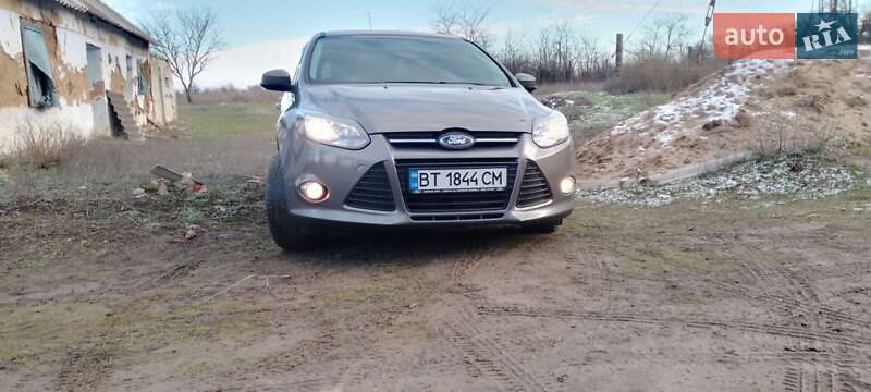 Хэтчбек Ford Focus 2013 в Великой Александровке